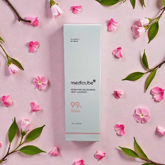 Medicube PDRN Pink Niacinamide Whip Cleanser maigas, attīrošas sejas putas ar niacinamīdu